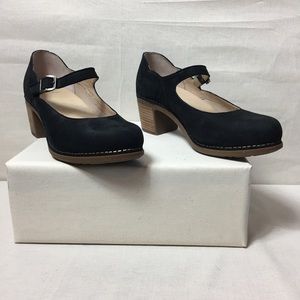 Dansko Harlo Mary-Jane Clog - Size 40 - Black